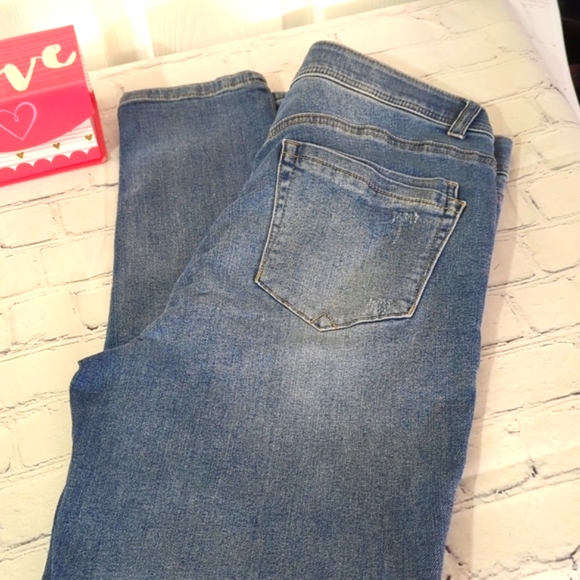 EUC Democracy Ab Solution MidRise Straight Leg Medium Wash Jeans Size 6 - Picture 4 of 6